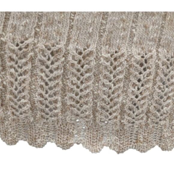 BRITISH VOGUE SKIRT Vintage 70s Oatmeal Nubby Boucle Herringbone Knit Eyelet Hem - Picture 1 of 10
